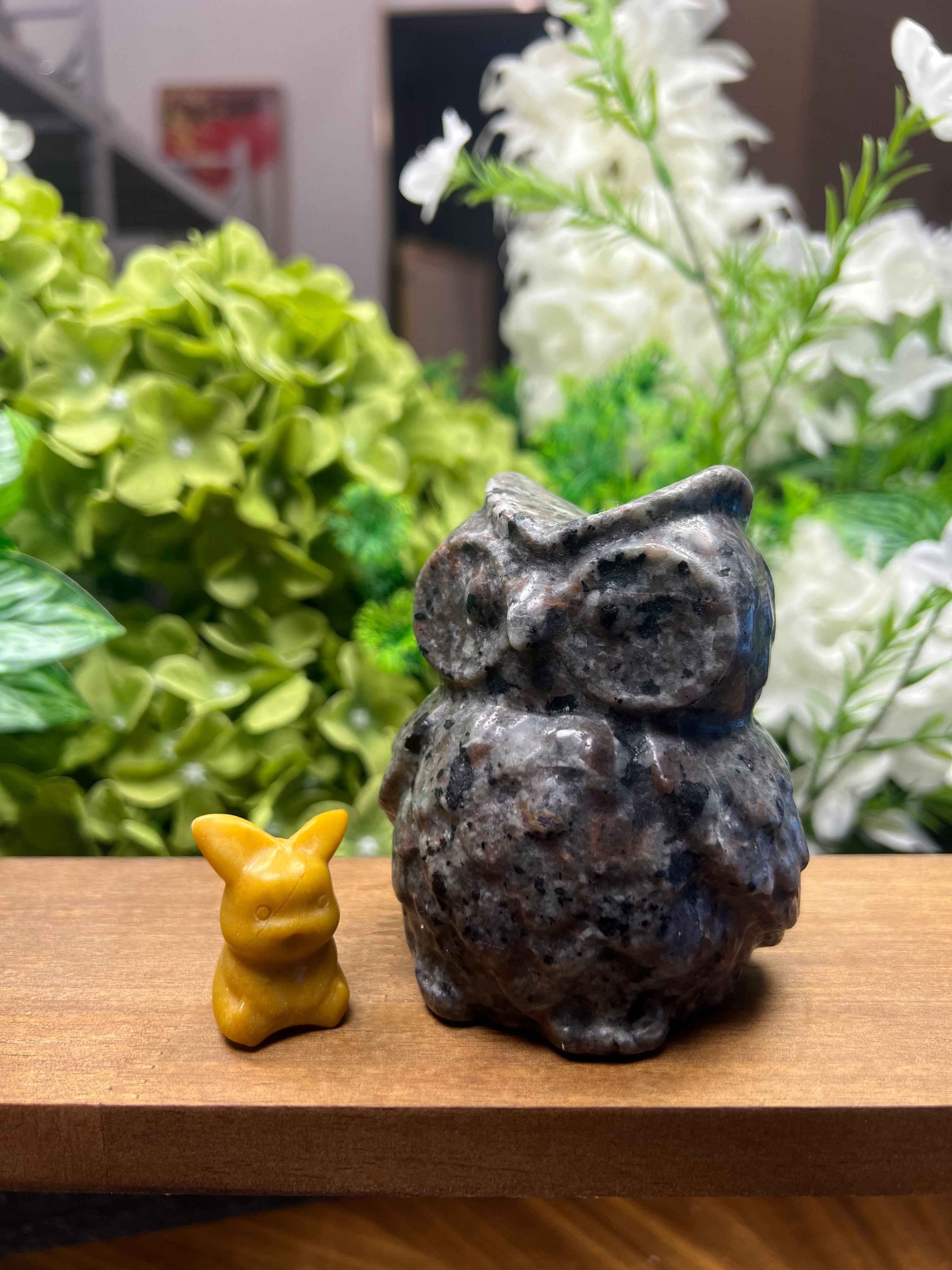 Enchanting Yooperlite Chubby Owl Carving - A Stunning Medium Decorative Gemstone