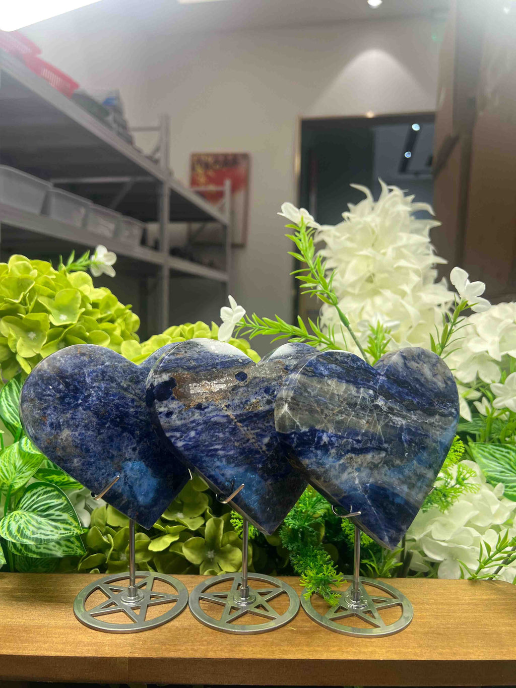 Blue Sodalite Heart Carving with Metal Stand(Medium, 5.23", 0.86lb) - Art Deco Crystals