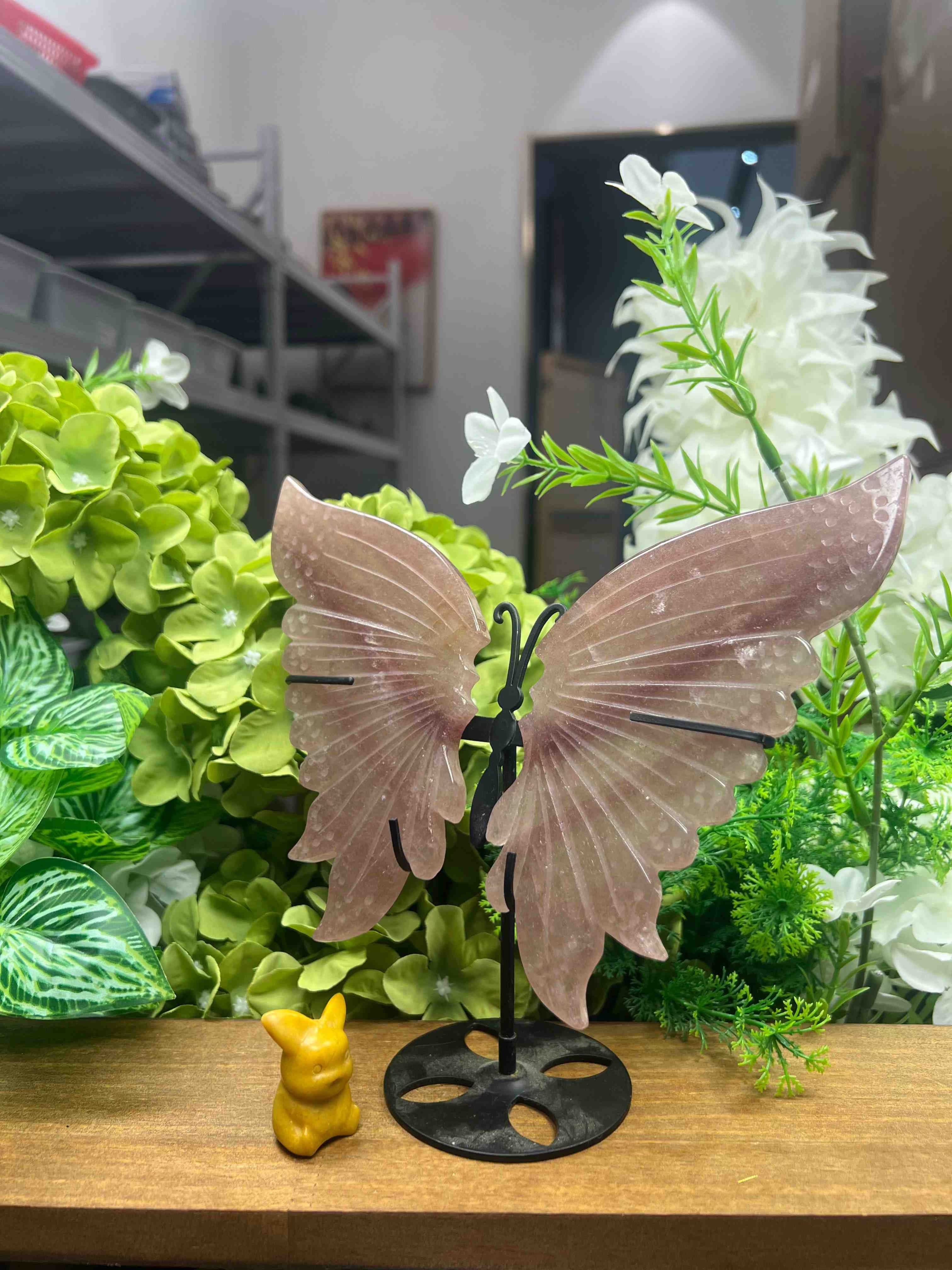 Strawberry Quartz Butterfly Carving with Metal Stand (Medium, 6.05",0.76lb)