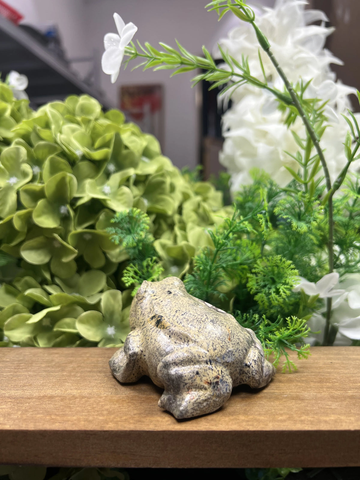 Small Frog Picture Jasper Carving – Natural Stone Sculpture